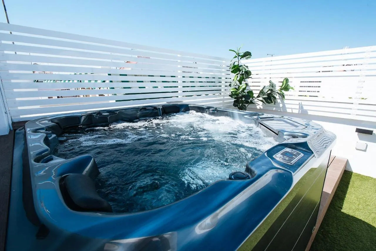 Magno Apartments Alameda 1851 Penthouse - Private Terrace And Jacuzzi Seville Spain
