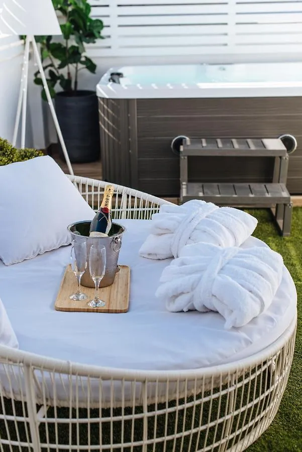 Magno Apartments Alameda 1851 Penthouse - Private Terrace And Jacuzzi Seville Spain